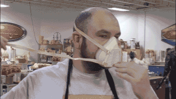 使用TASK™8聚氨酯树脂DIY高效空气微粒呼吸口罩